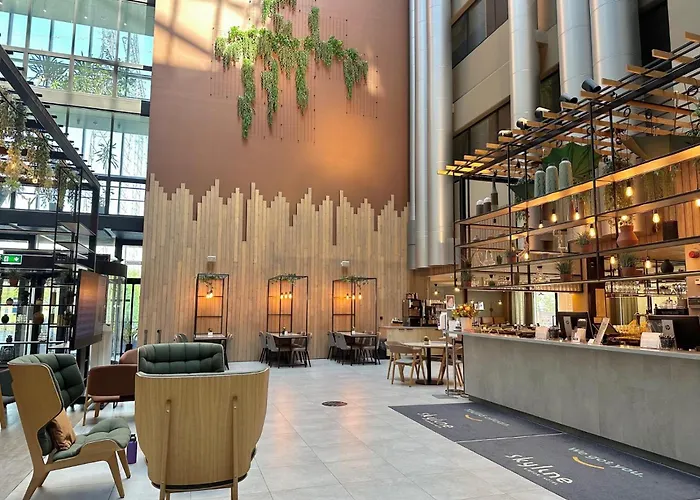 Skyline AirportAirport Hotel